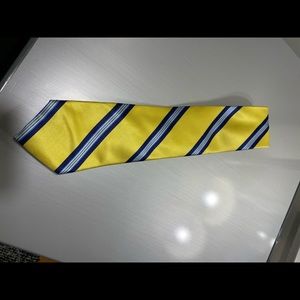 Nautica men’s yellow and navy striped tie
